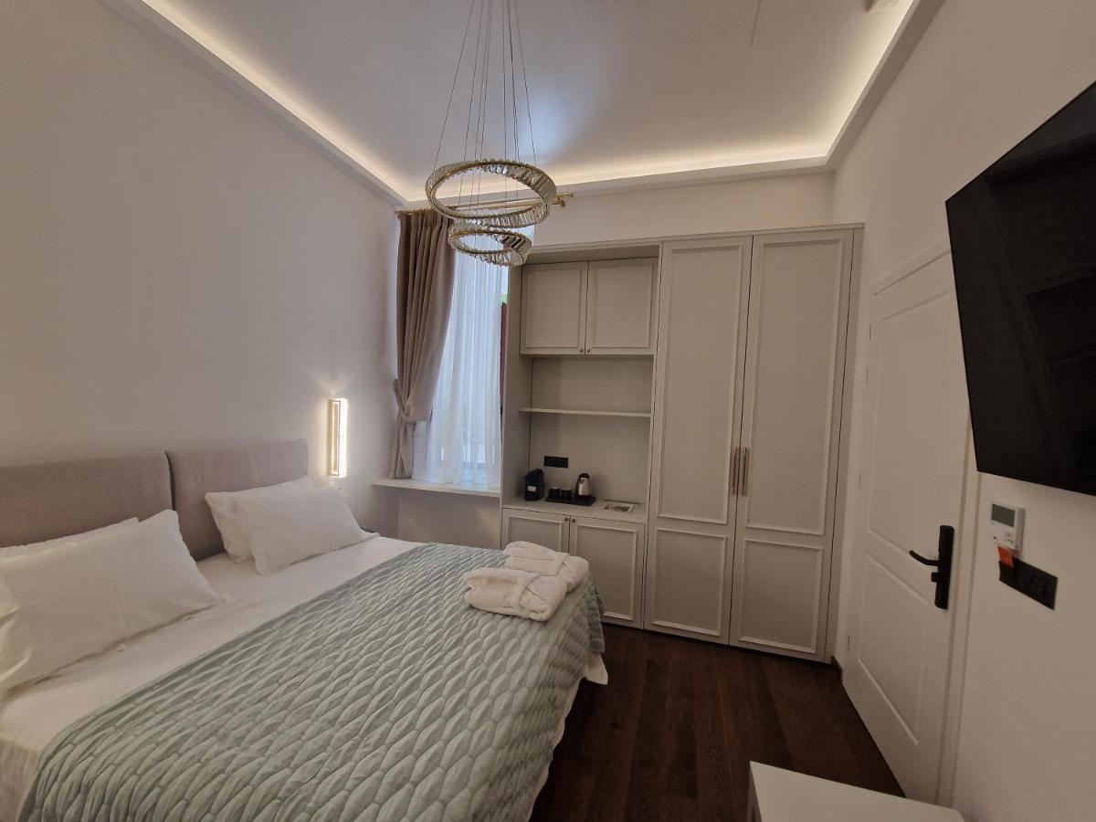 Jensen Luxury Suites Rhodes City Exterior photo