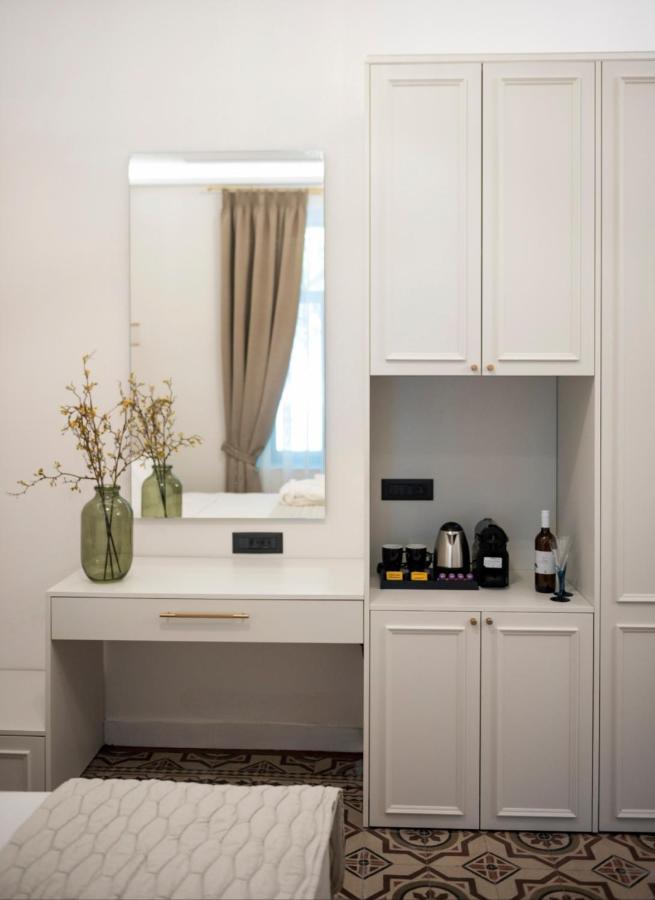 Jensen Luxury Suites Rhodes City Exterior photo